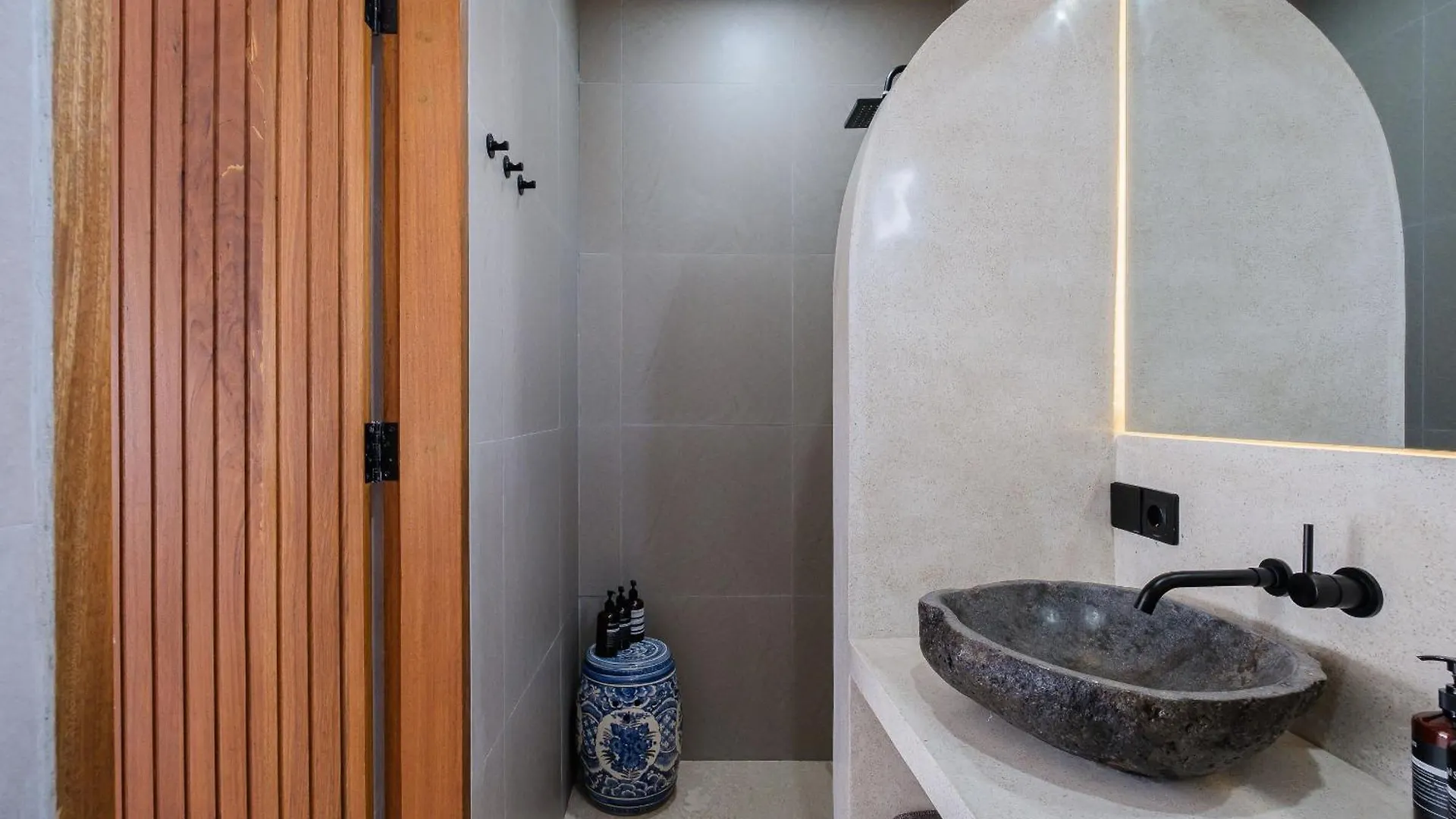 Miid Apartment Balangan Pecatu  0*, Pecatu (Bali) Indonesia